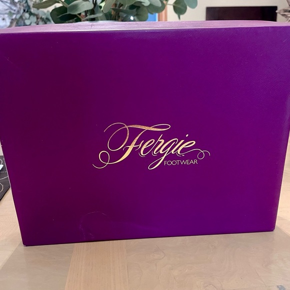 Fergie Heels - Picture 9 of 9